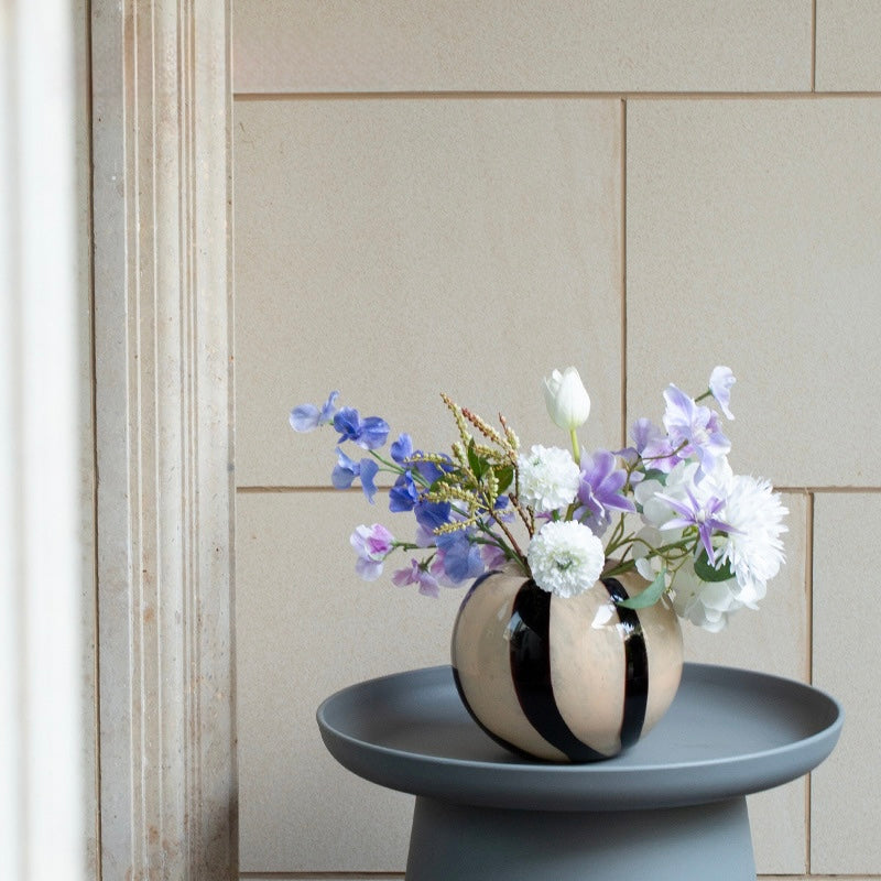 Marbled Stripe Sphere Vase – Artistic Glass Centerpiece Berriscent