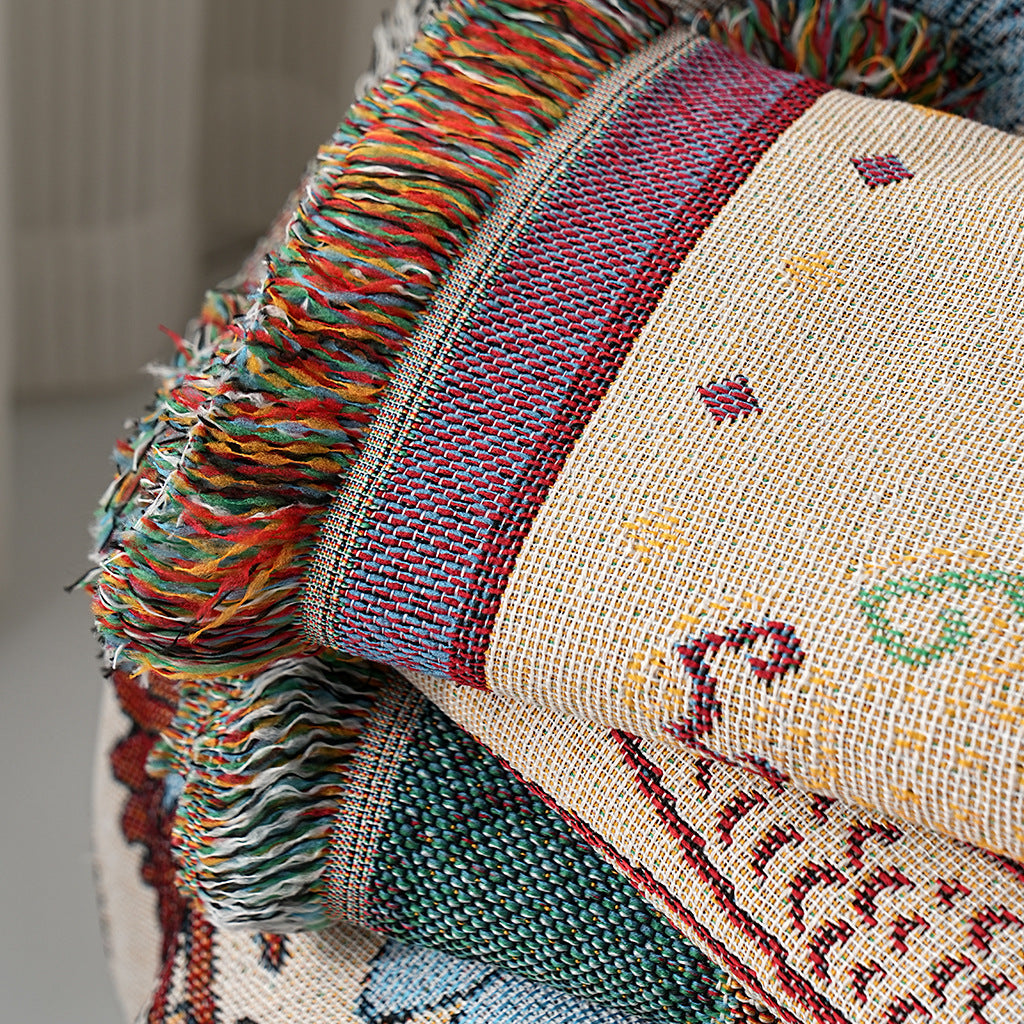 Botanical Harmony Jacquard Throw Berriscent