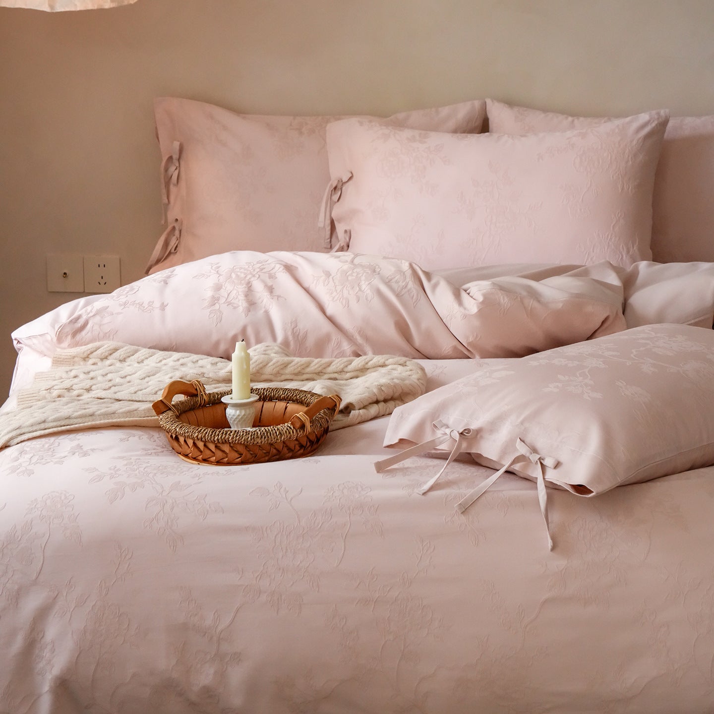 Blush Fleur Jacquard Cotton Bedding Set Berriscent