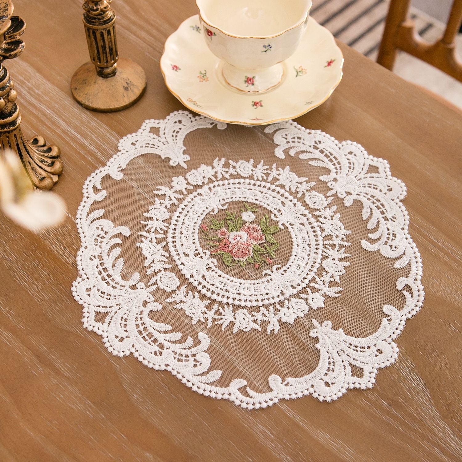 Rosette Embroidered Lace Placemat Berriscent