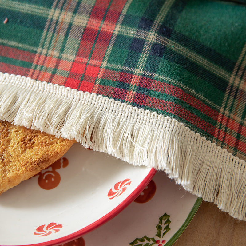 Highland Noel Plaid Christmas Tablecloth Berriscent