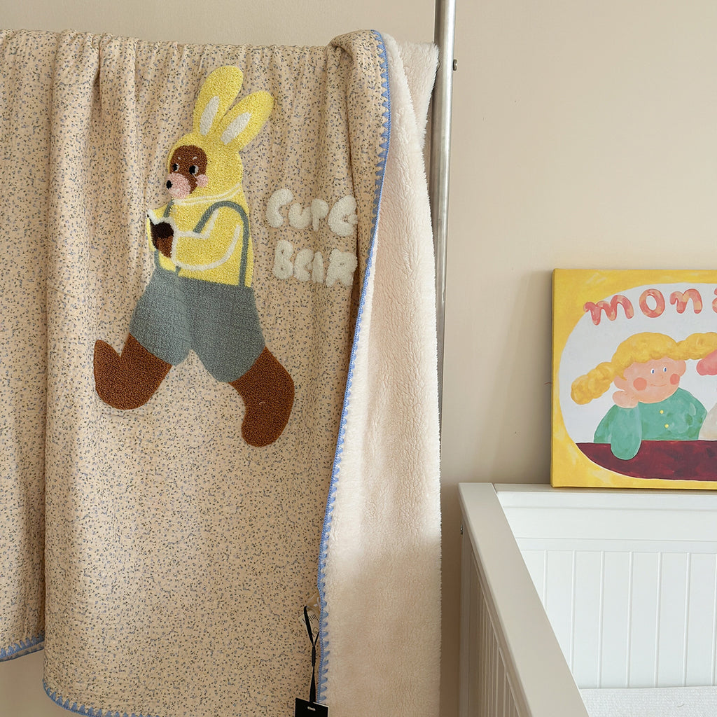 Cozy Friends Reversible Embroidered Towel – Cotton Gauze & Plush Fleece Berriscent