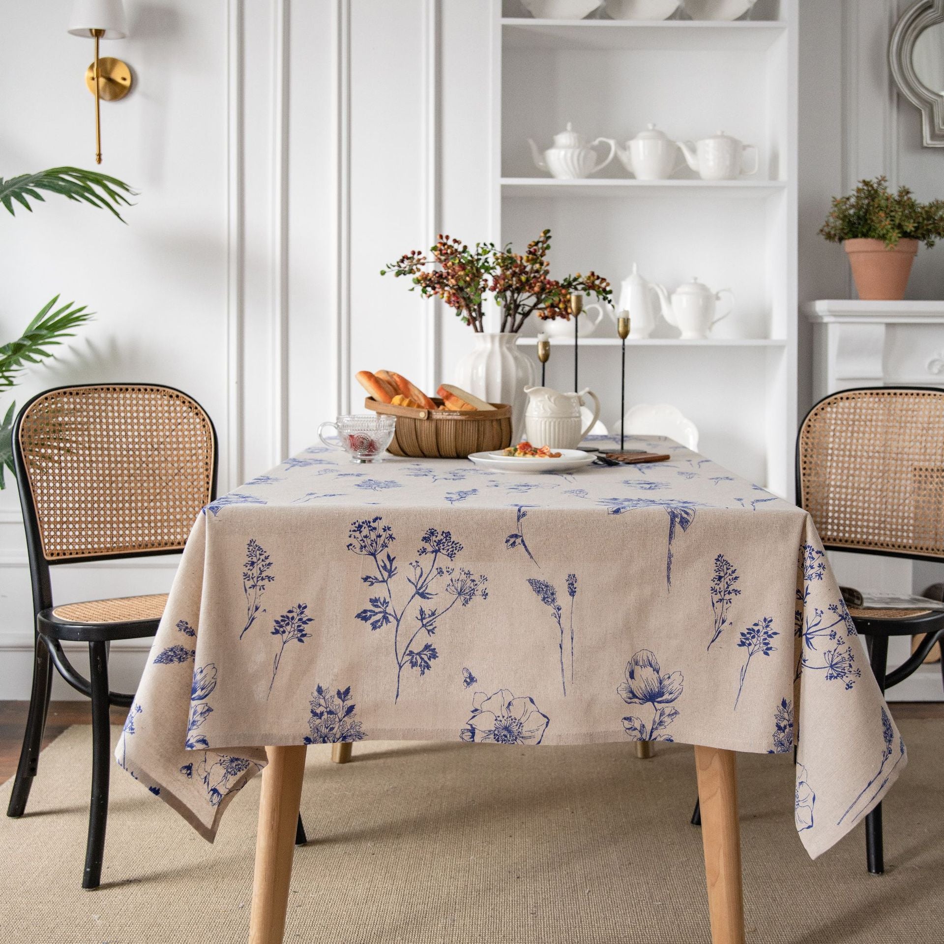 Cotton & Linen Botanical Tablecloth Berriscent