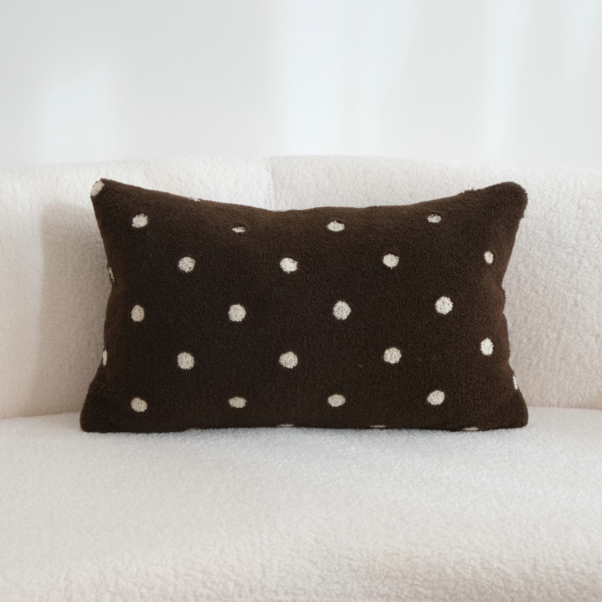Soft Dot Collection – Decorative Cushion / Pillowcase Berriscent