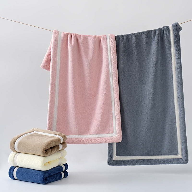 LuxeCloud Bath Towel – 170 × 90 cm, Antibacterial Fibre Blend Berriscent