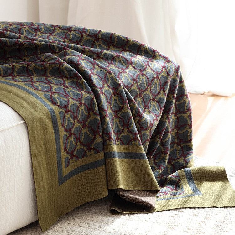 Loommark Woven Pattern Throw Berriscent