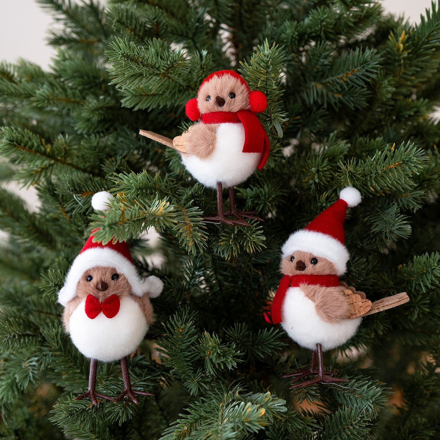 Festive Robin Trio — Plush Christmas Bird Figurines (Set of 3)