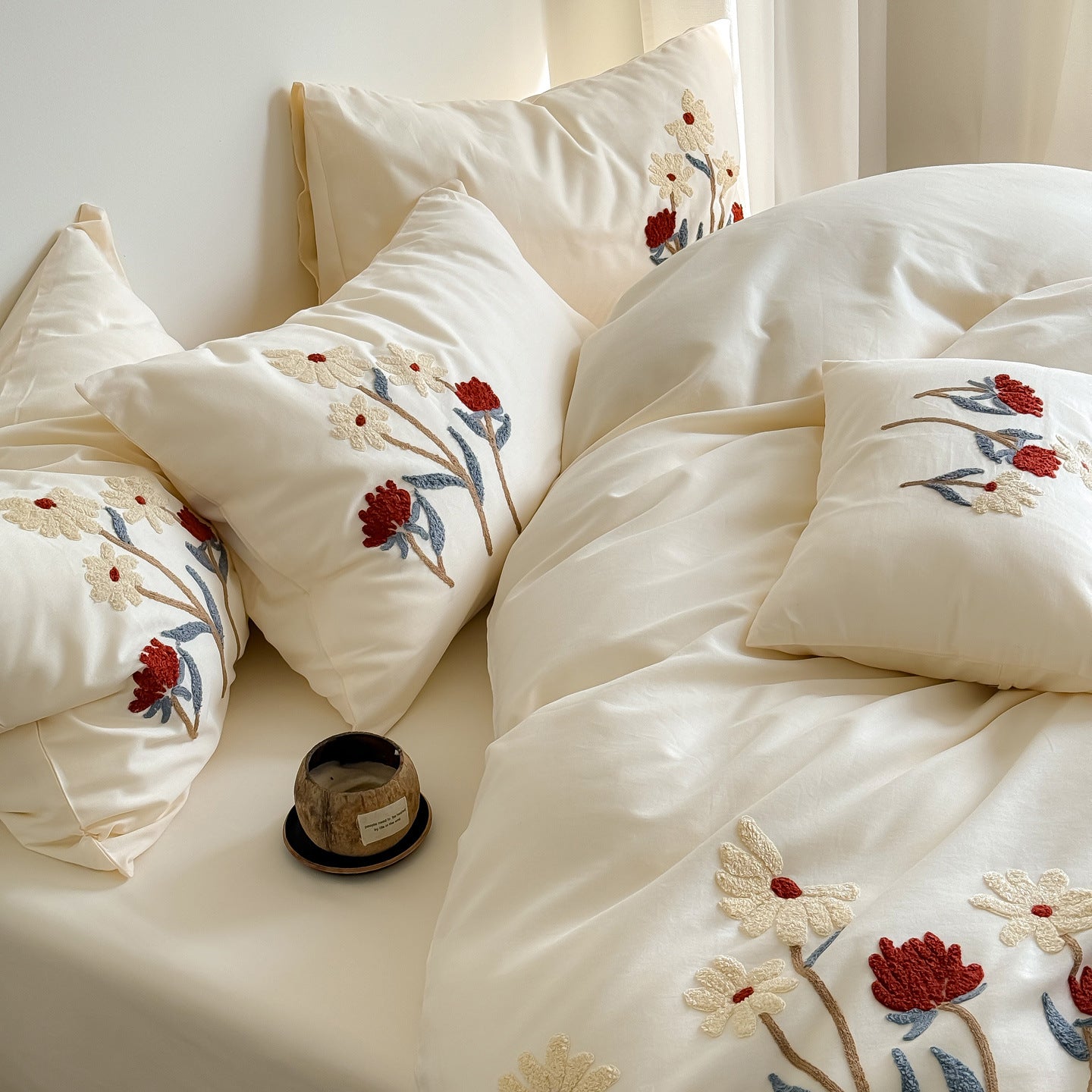 Botanical Bloom 100s Brushed Cotton Embroidered Bedding Set Berriscent