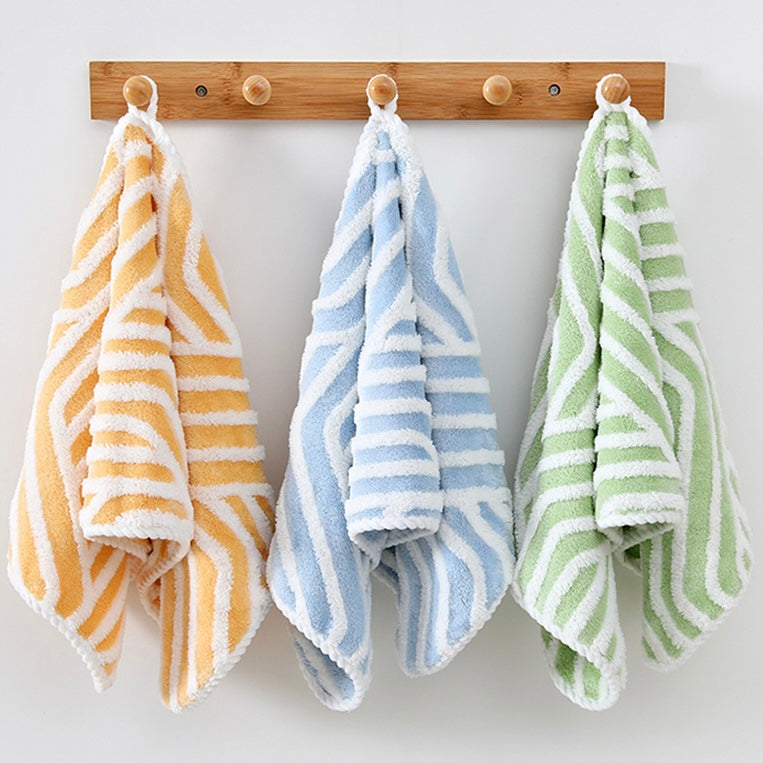 Waveform Touch Coral Fleece Towel Collection Berriscent