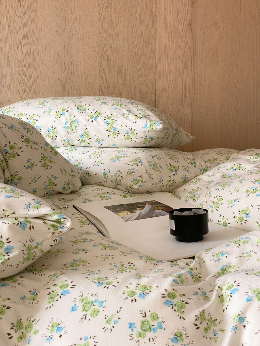 Meadow Bloom Washed Cotton Bedding Set – 4 Piece Collection Berriscent