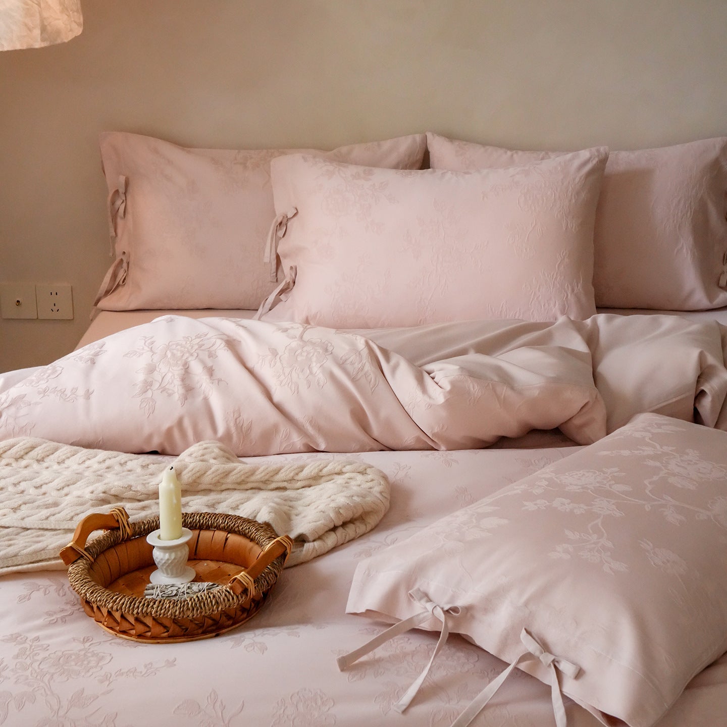 Blush Fleur Jacquard Cotton Bedding Set Berriscent