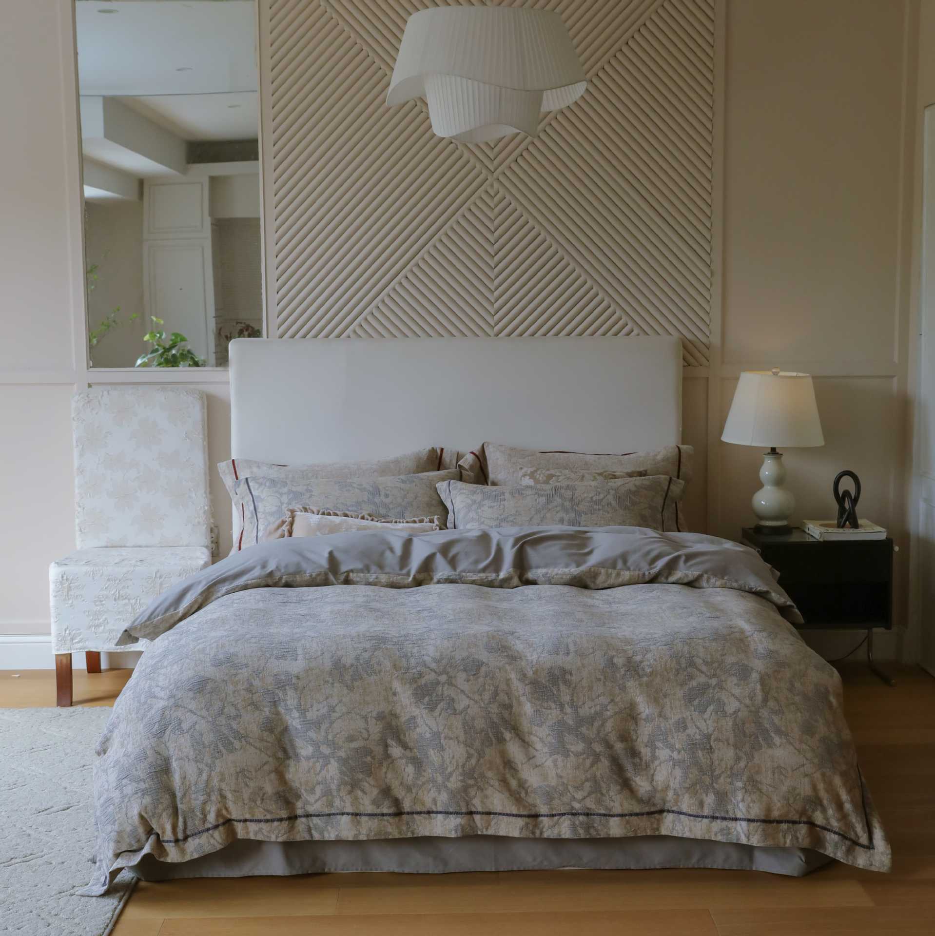 The Sculpted Trace | Embossed Jacquard Bed Linen