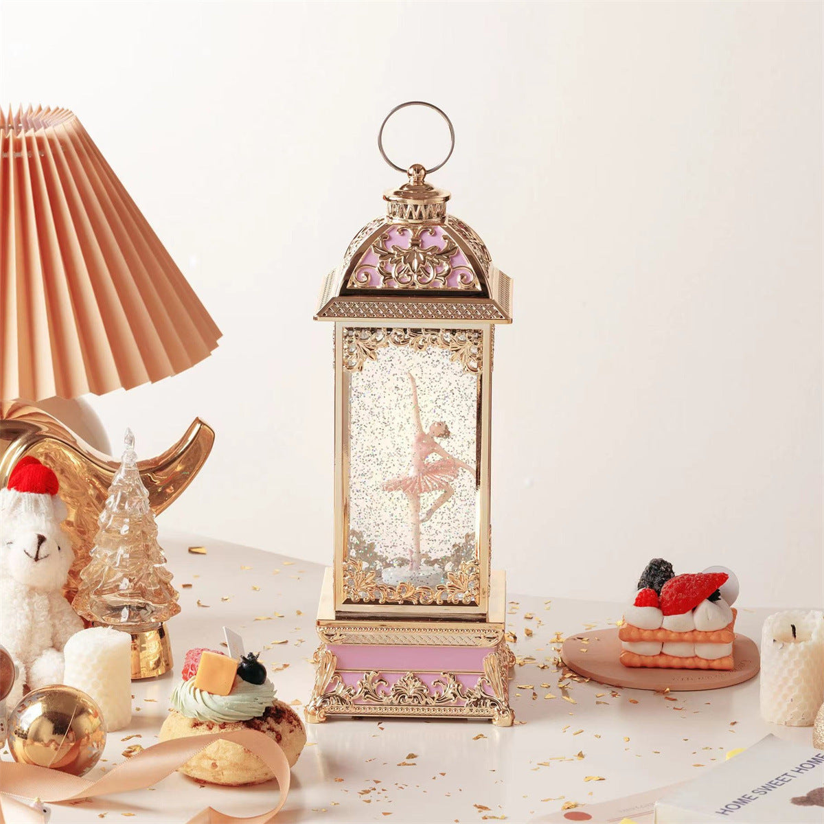 Eternal Glow Lantern Berriscent