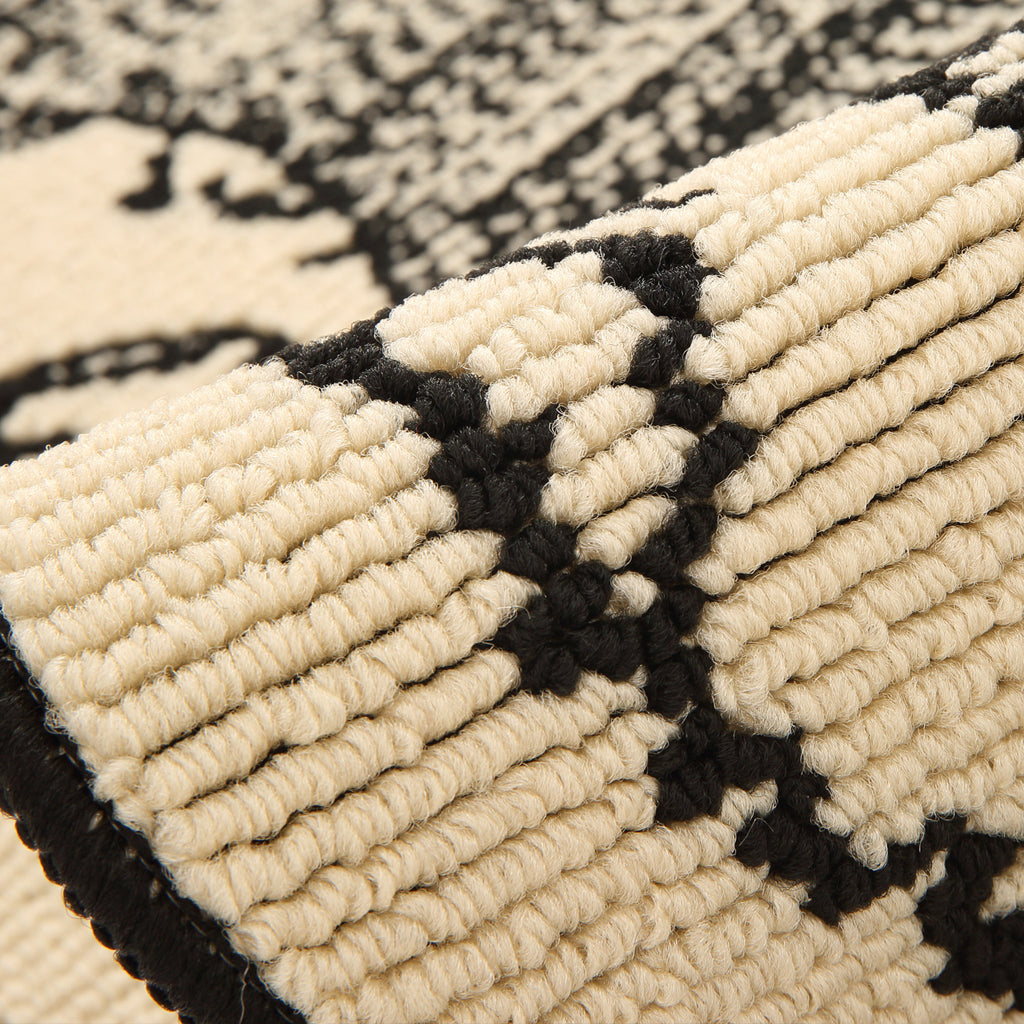 Contour Frame Anti-Slip Rug Berriscent