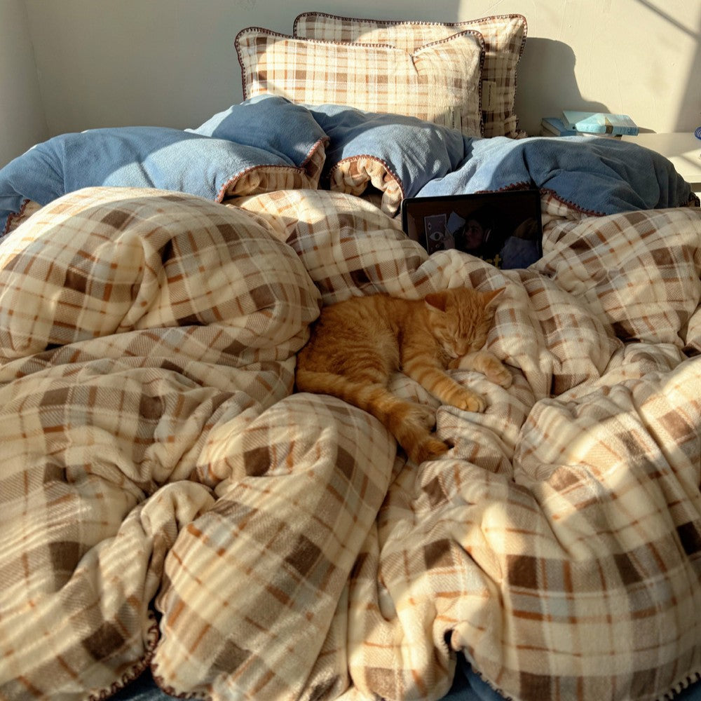 Cozy Plaid Flannel Bedding Set Berriscent