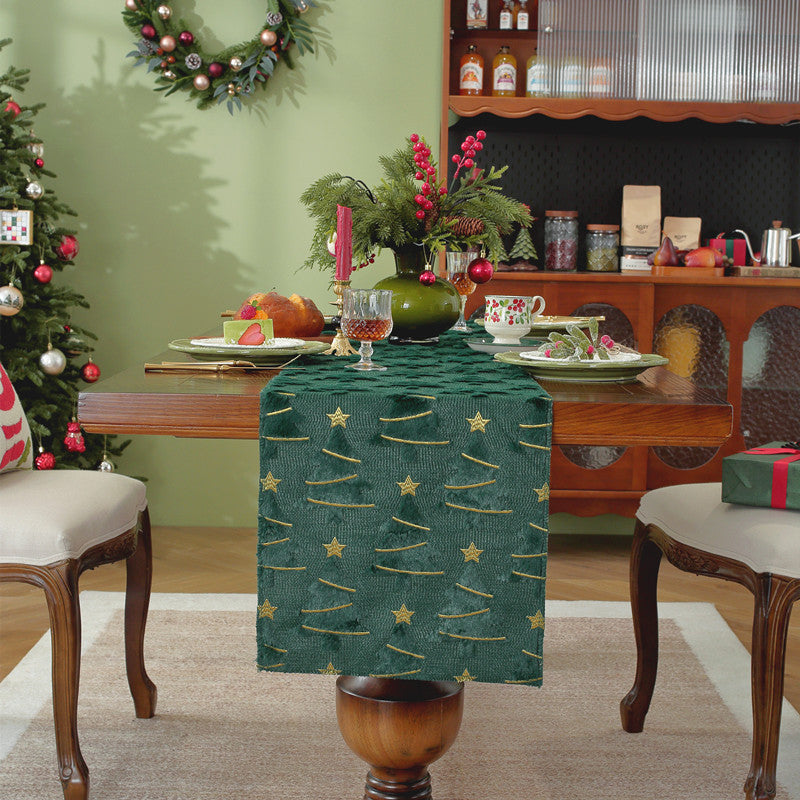 Evergreen Star Christmas Table Runner Berriscent