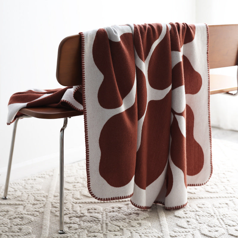 Organic Flow Throw Blanket Berriscent