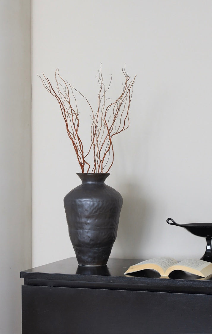 Obsidian Sculpture Vase Collection Berriscent