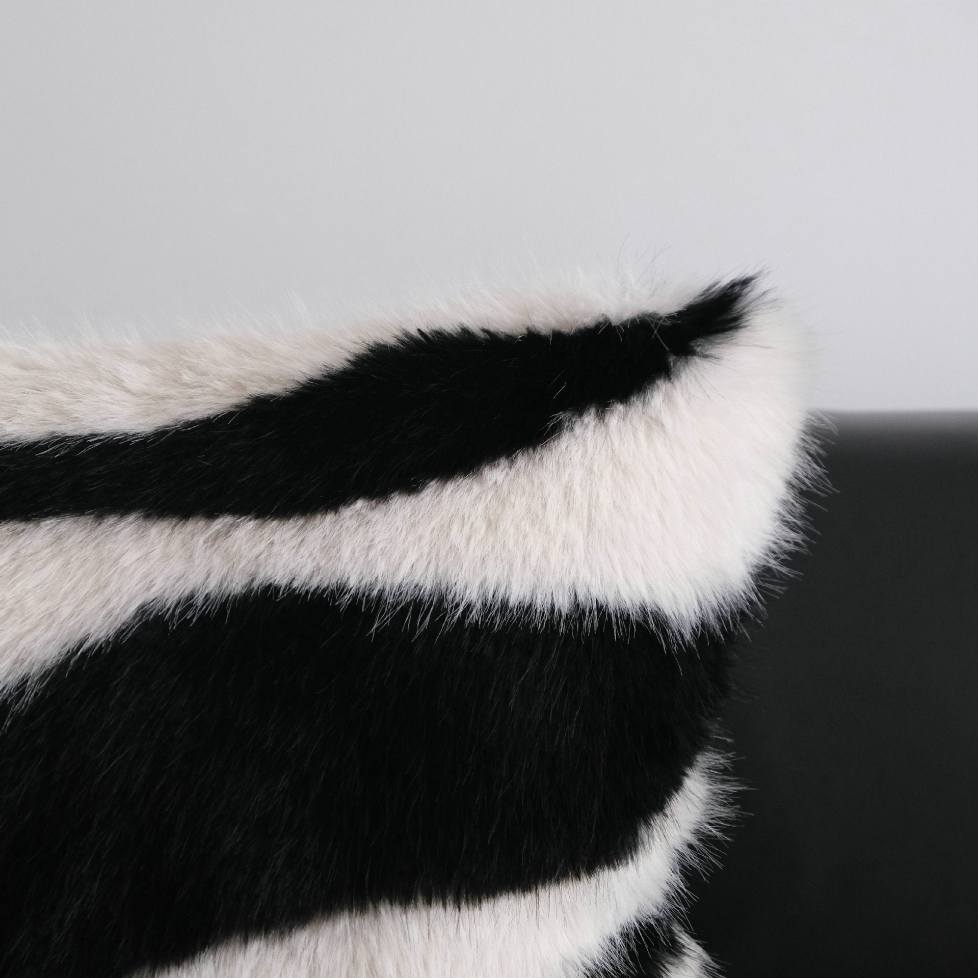 Graphic Stripe Faux Fur Cushion Berriscent