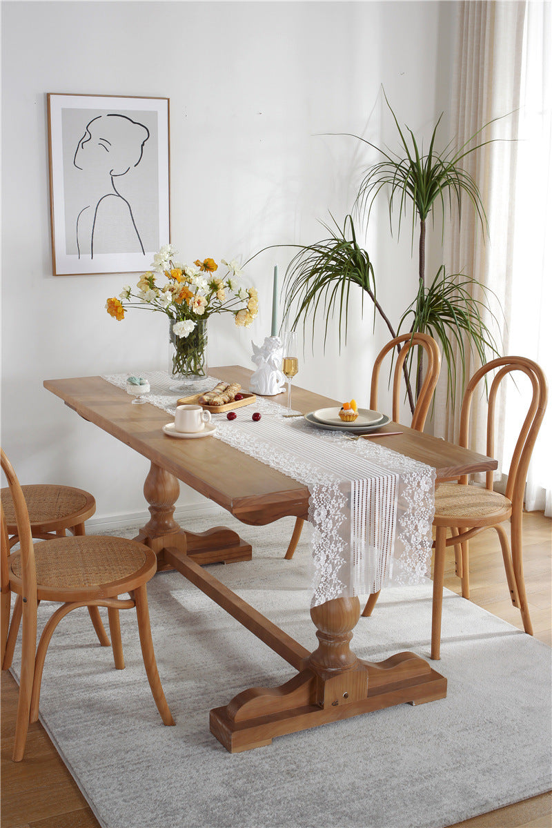 Floral Lace Table Runner – Elegant Sheer Design Berriscent