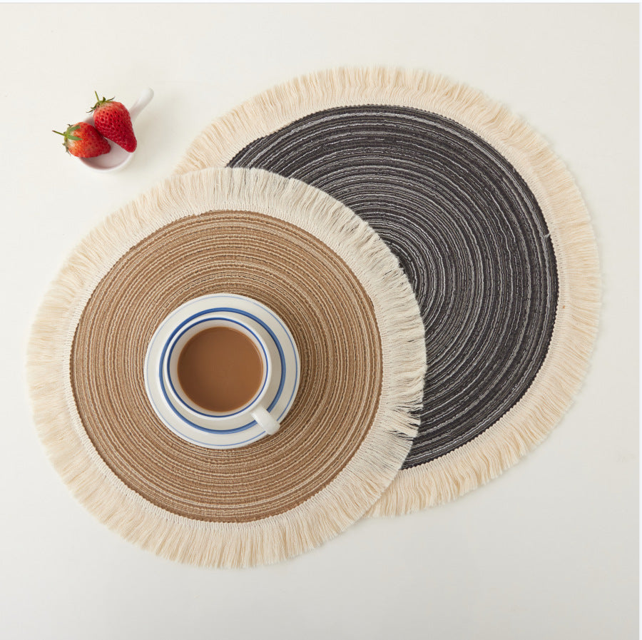Natural Woven Round Placemats with Fringe – 38 cm / 42 cm Berriscent