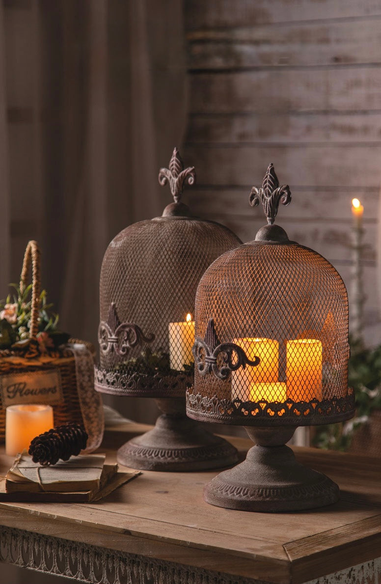 The Château Lumière Lanterns Berriscent