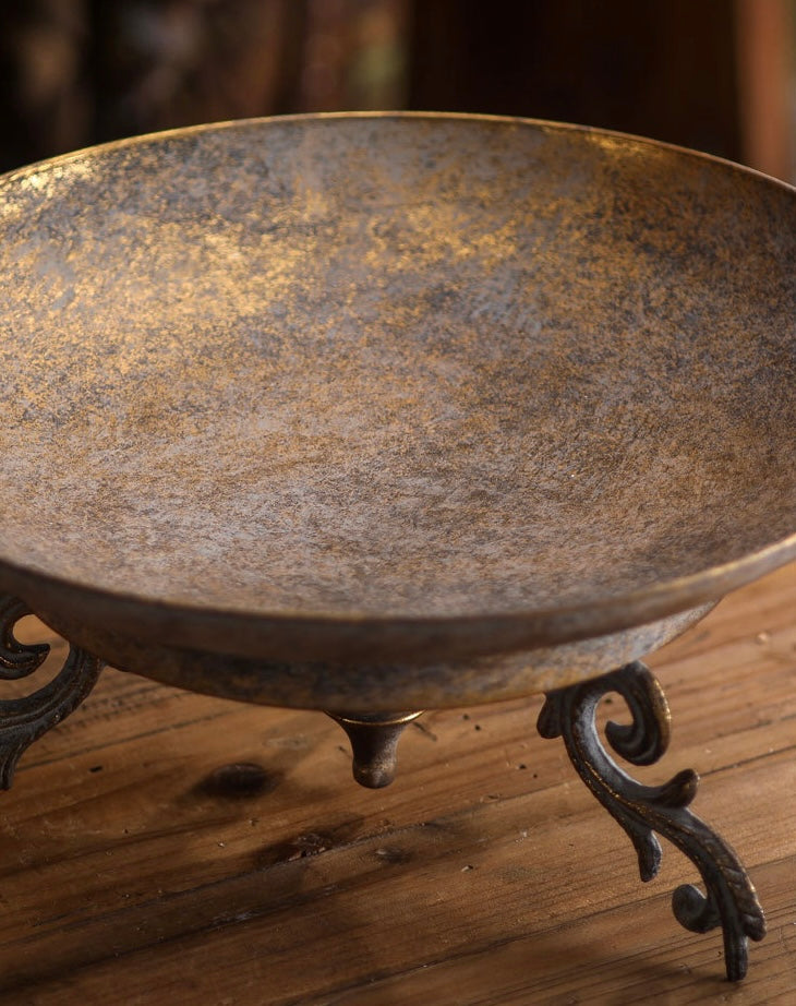 Rustic Wrought Iron Bird Bowl Berriscent