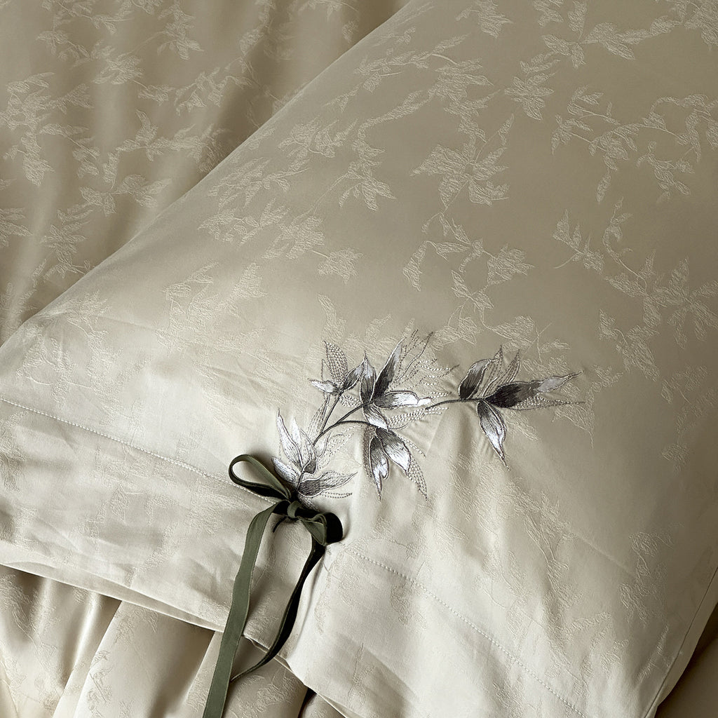 Maison Sylva Héritage - Luxury Botanical Jacquard Four-Piece Bedding Set Berriscent
