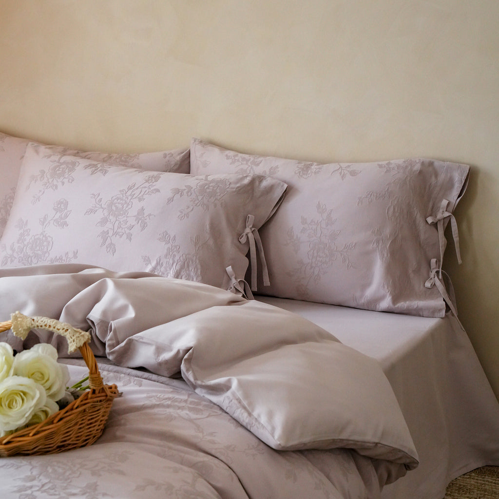 Blush Fleur Jacquard Cotton Bedding Set – Lavender Mist Berriscent