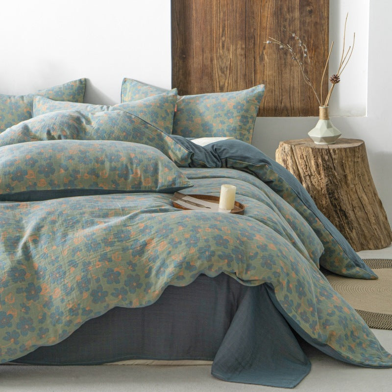 Looméa Cotton Yarn-Woven Bedding Collection Berriscent