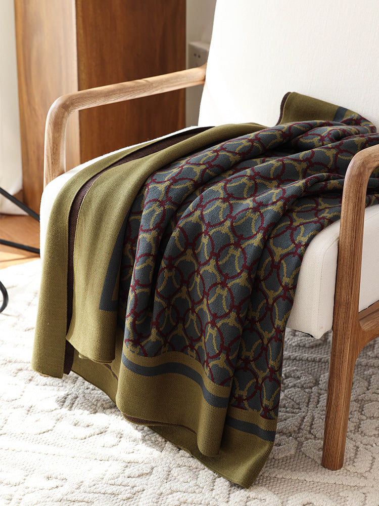 Loommark Woven Pattern Throw Berriscent