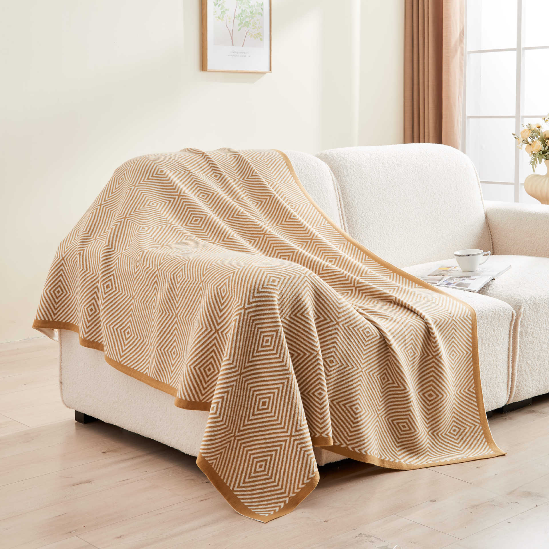Golden Maze Reversible Throw Berriscent