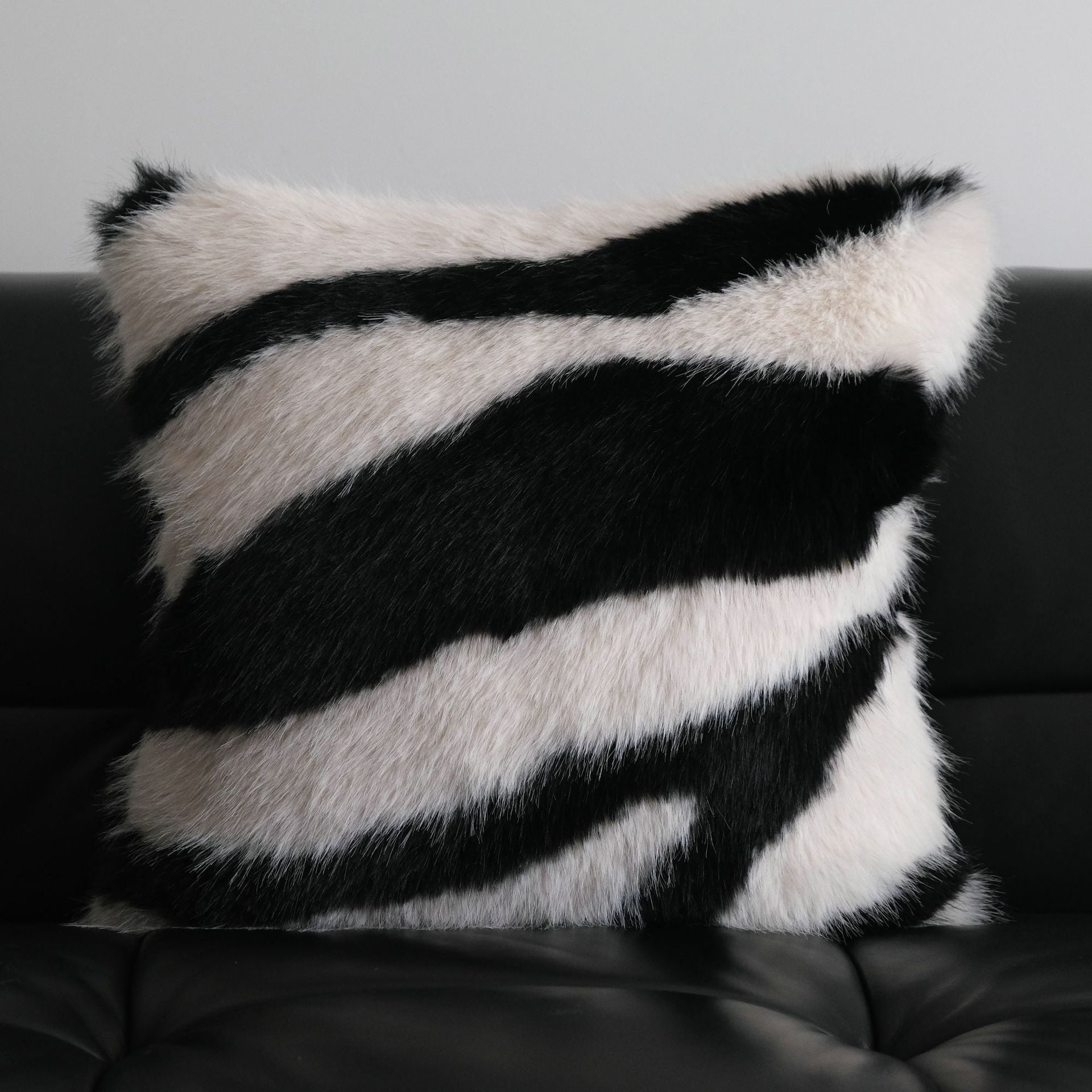 Graphic Stripe Faux Fur Cushion Berriscent
