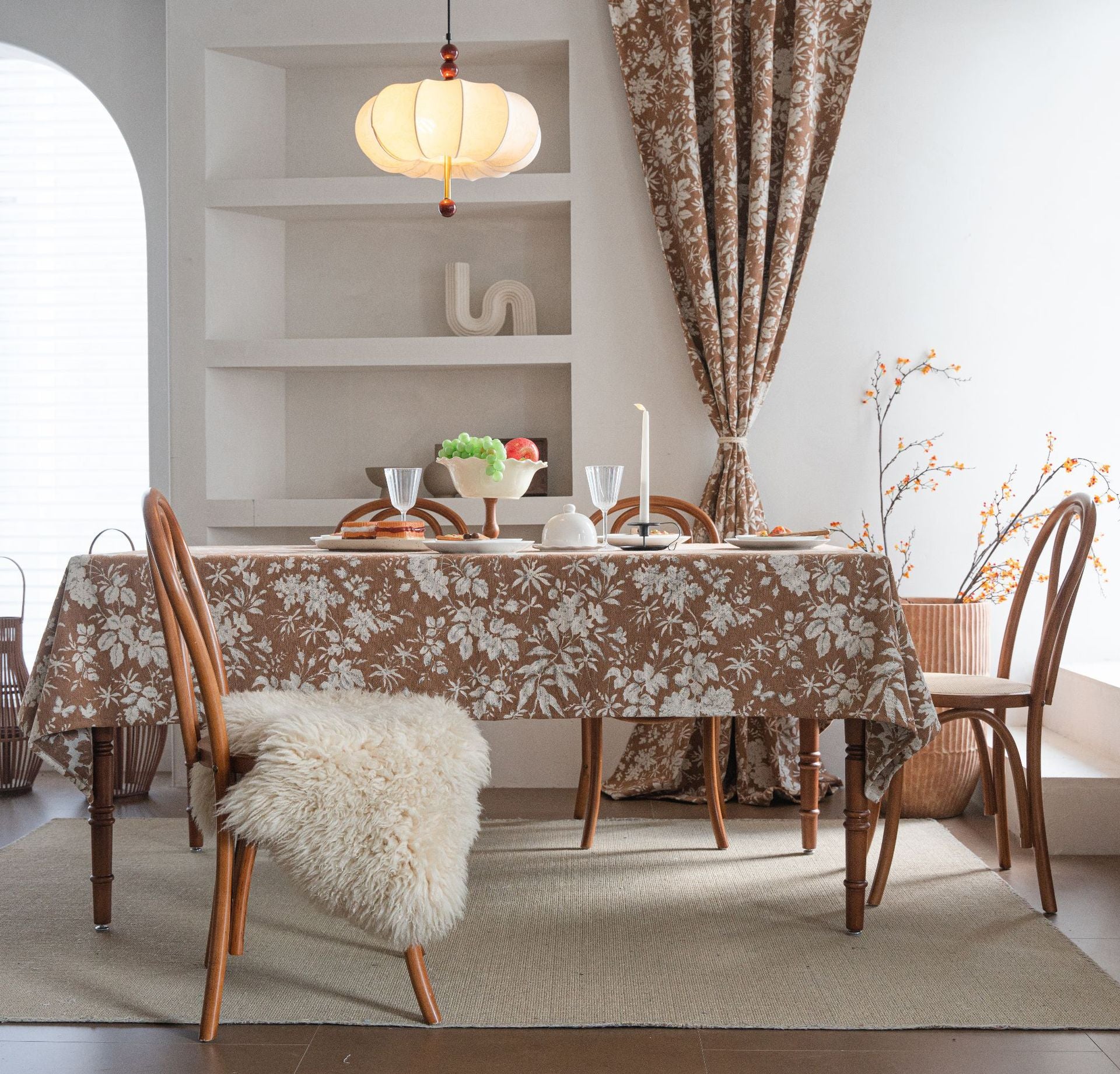 Botanical Weave Tablecloth Berriscent