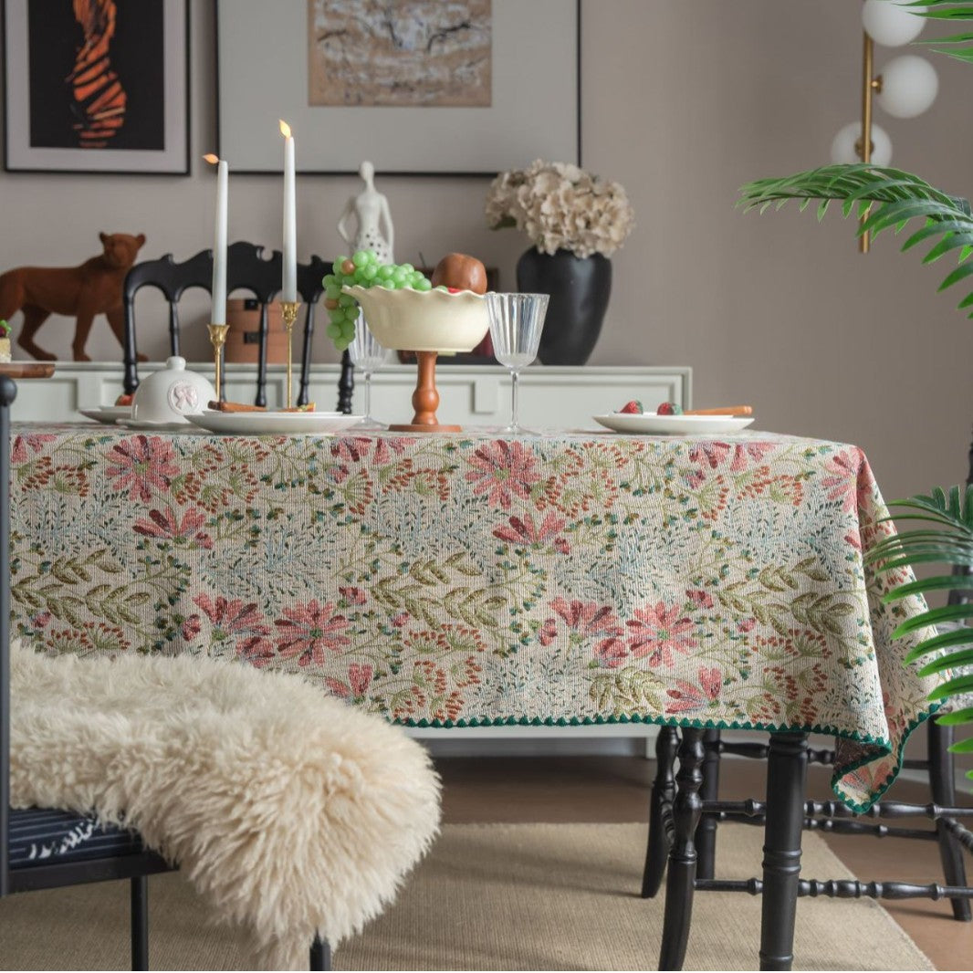 Botanical Jacquard Tablecloth Berriscent