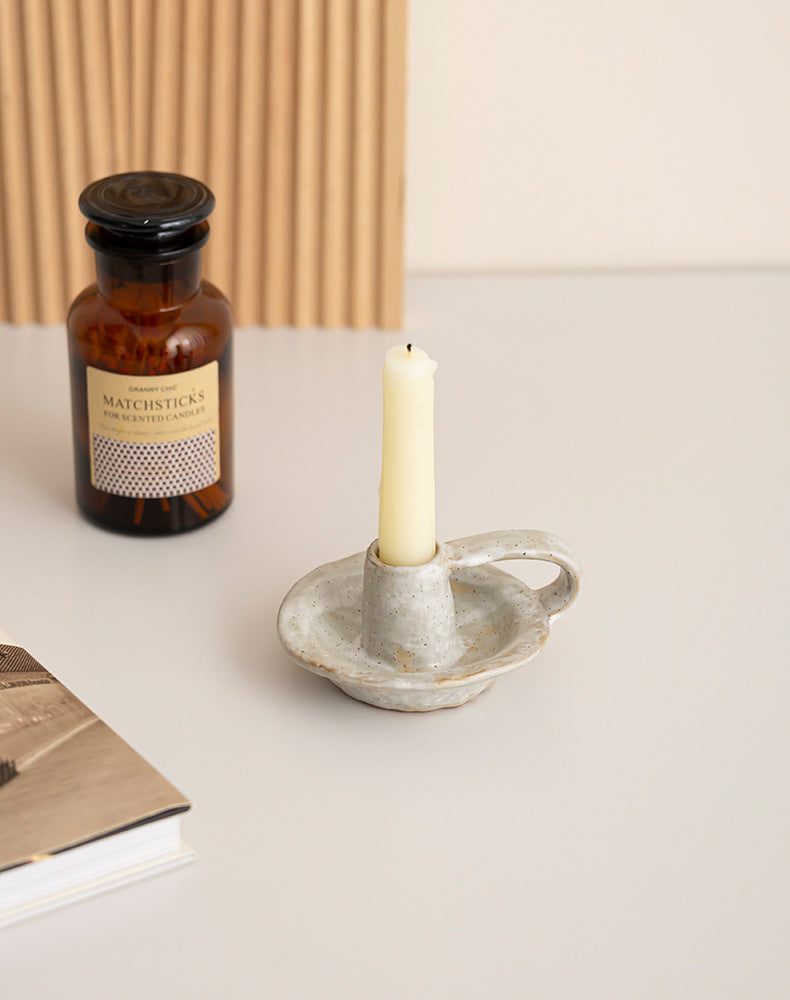 Handcrafted Ceramic Candle Holder – Speckled Ivory Berriscent