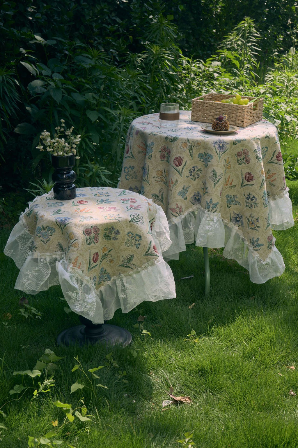 The Garden Veil | Cotton Blend Tablecloth