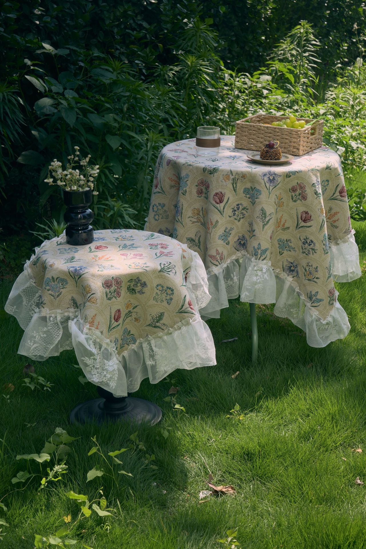 The Garden Veil | Cotton Blend Tablecloth