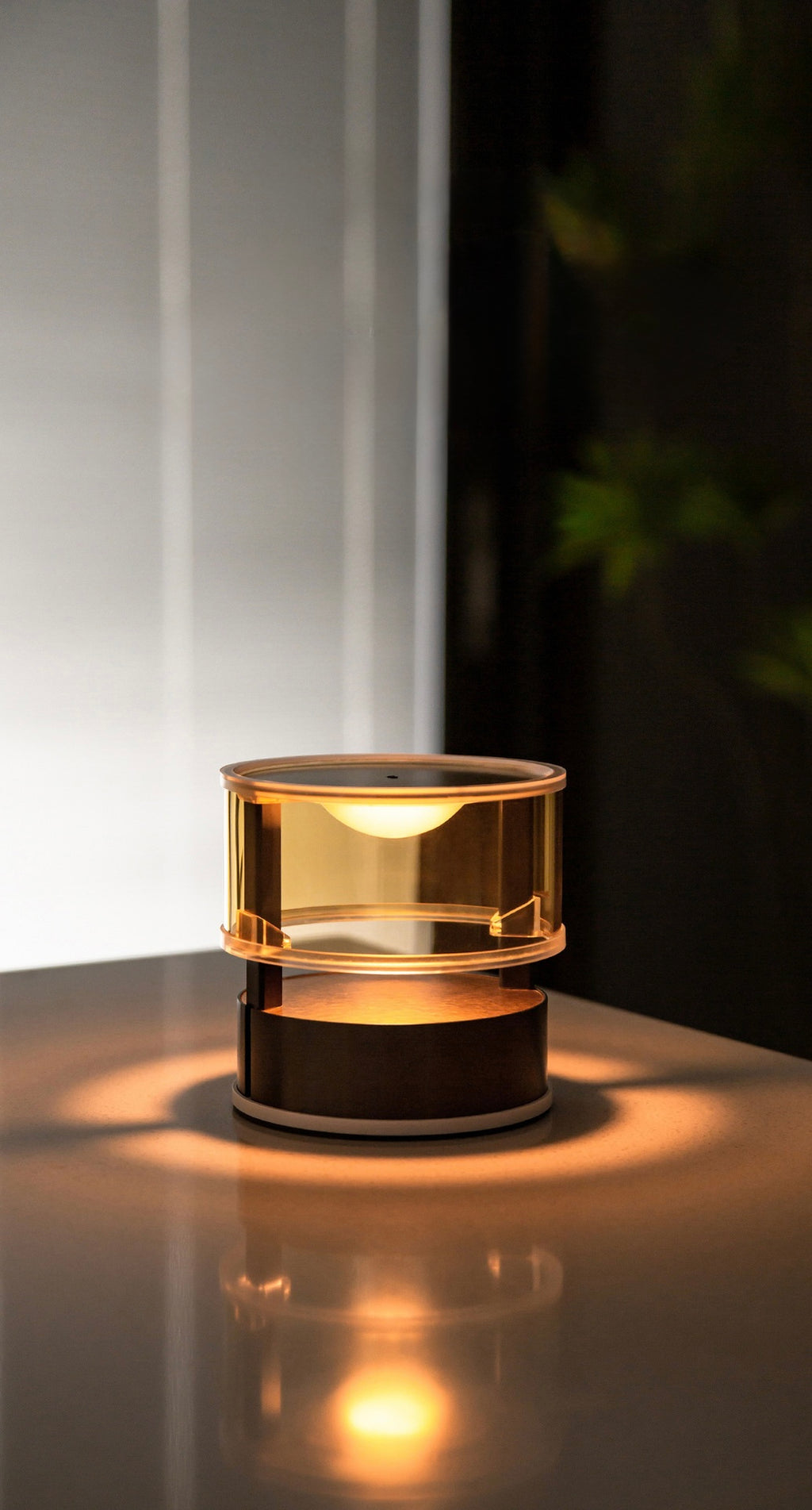 Lumin Halo Touch-Free Atmosphere Lamp Berriscent