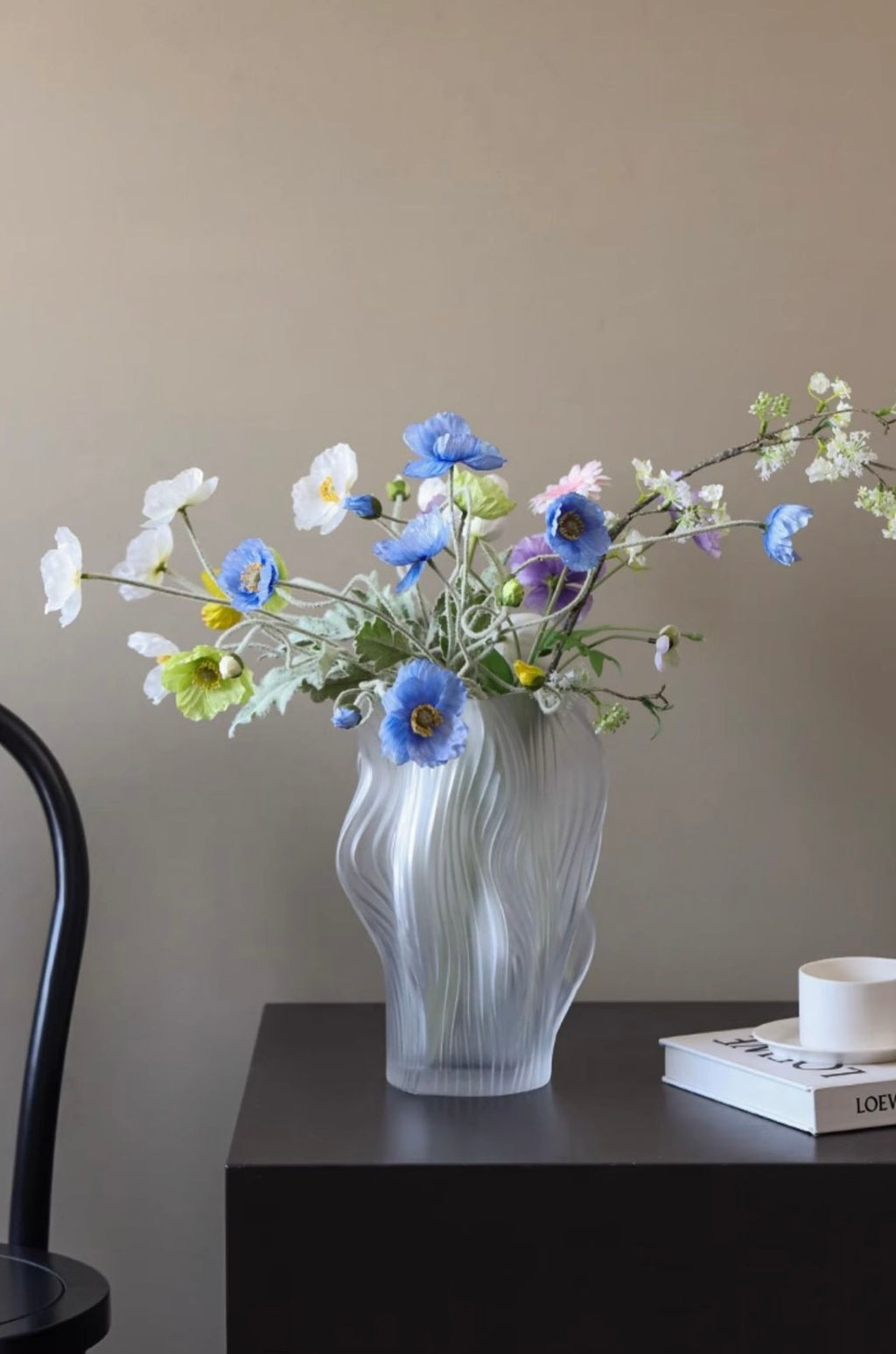 Wavy Frosted Art Glass Vase Berriscent