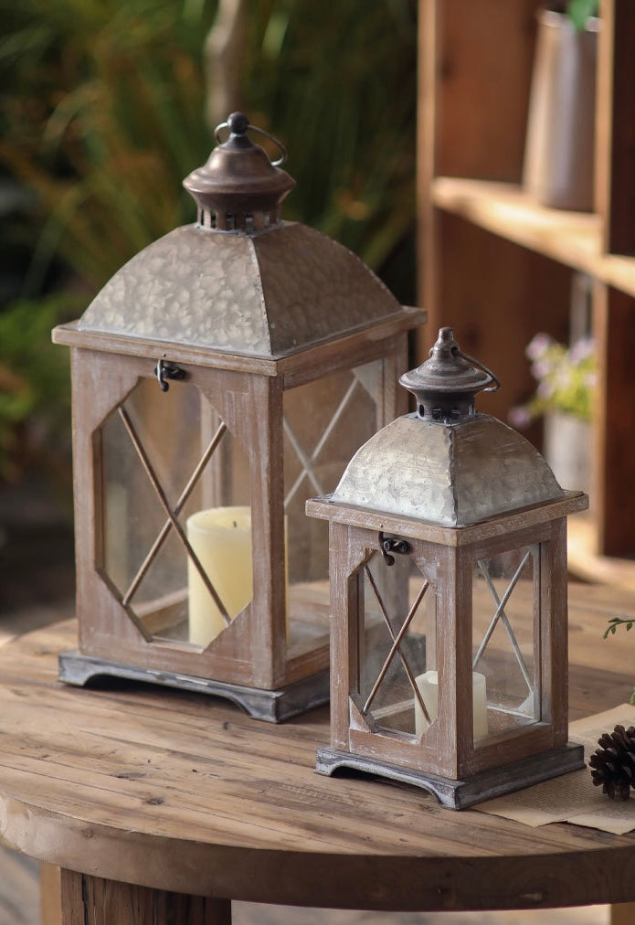 Rustic Wood & Metal Lantern Berriscent