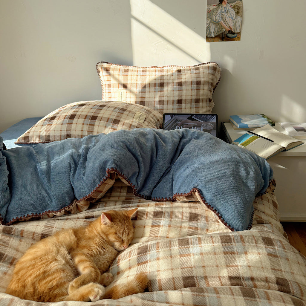 Cozy Plaid Flannel Bedding Set Berriscent