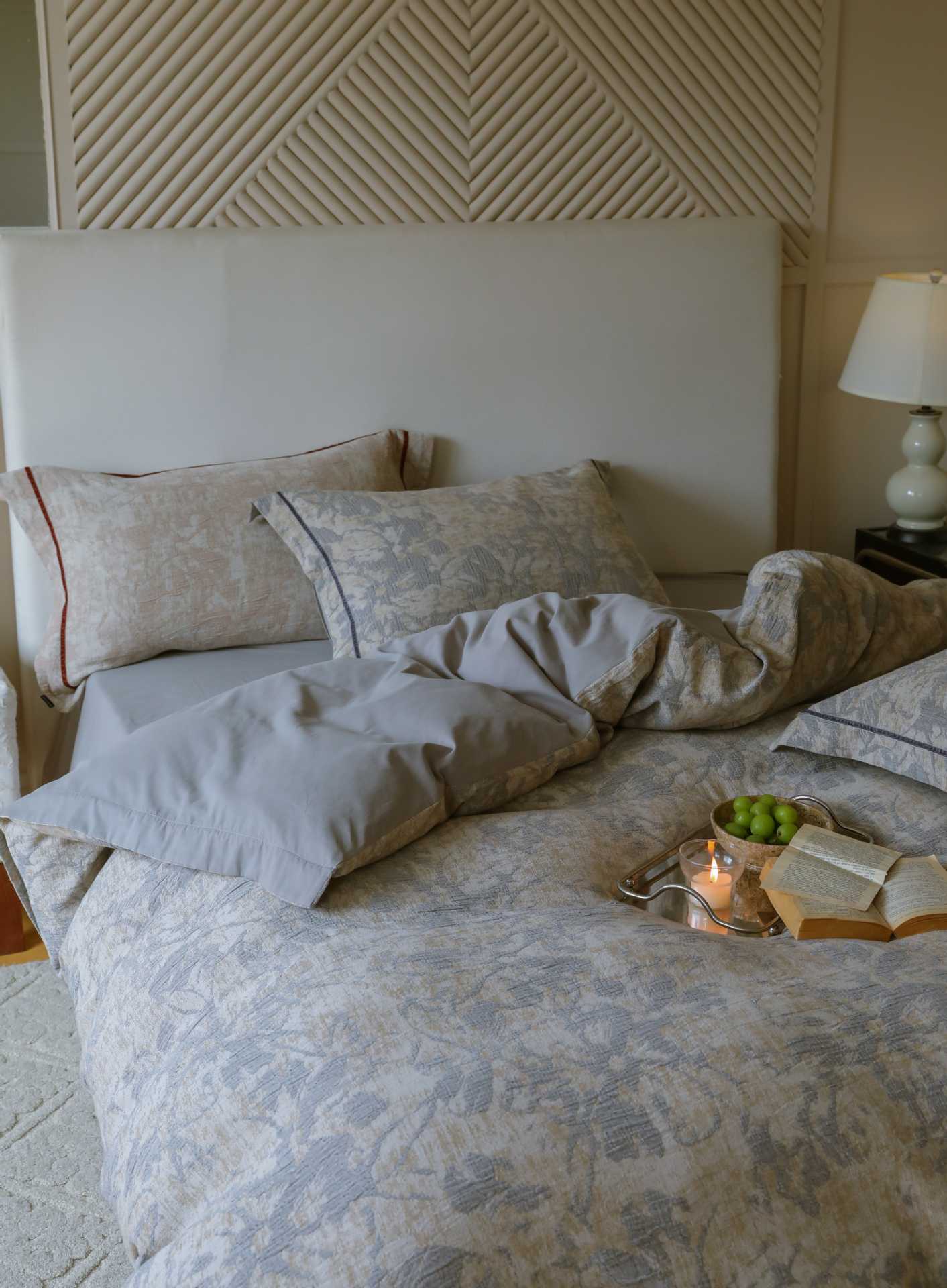 The Sculpted Trace | Embossed Jacquard Bed Linen