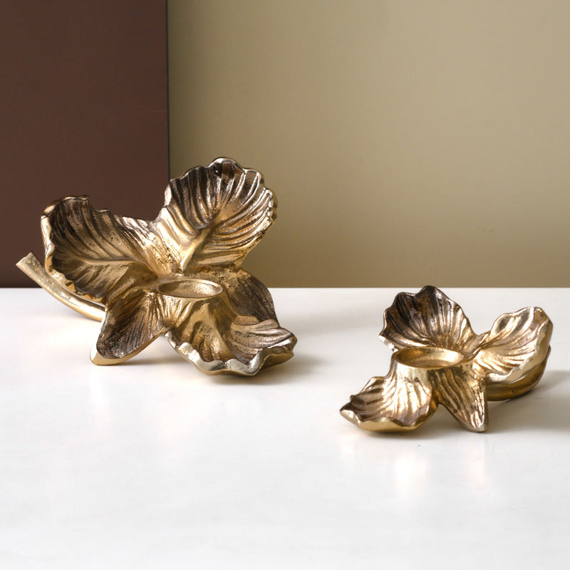 Bloom Sculpt Aluminium Candle Holder Berriscent