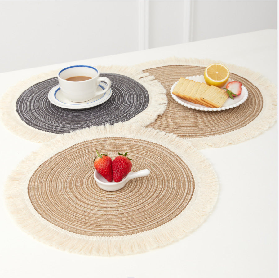 Natural Woven Round Placemats with Fringe – 38 cm / 42 cm Berriscent