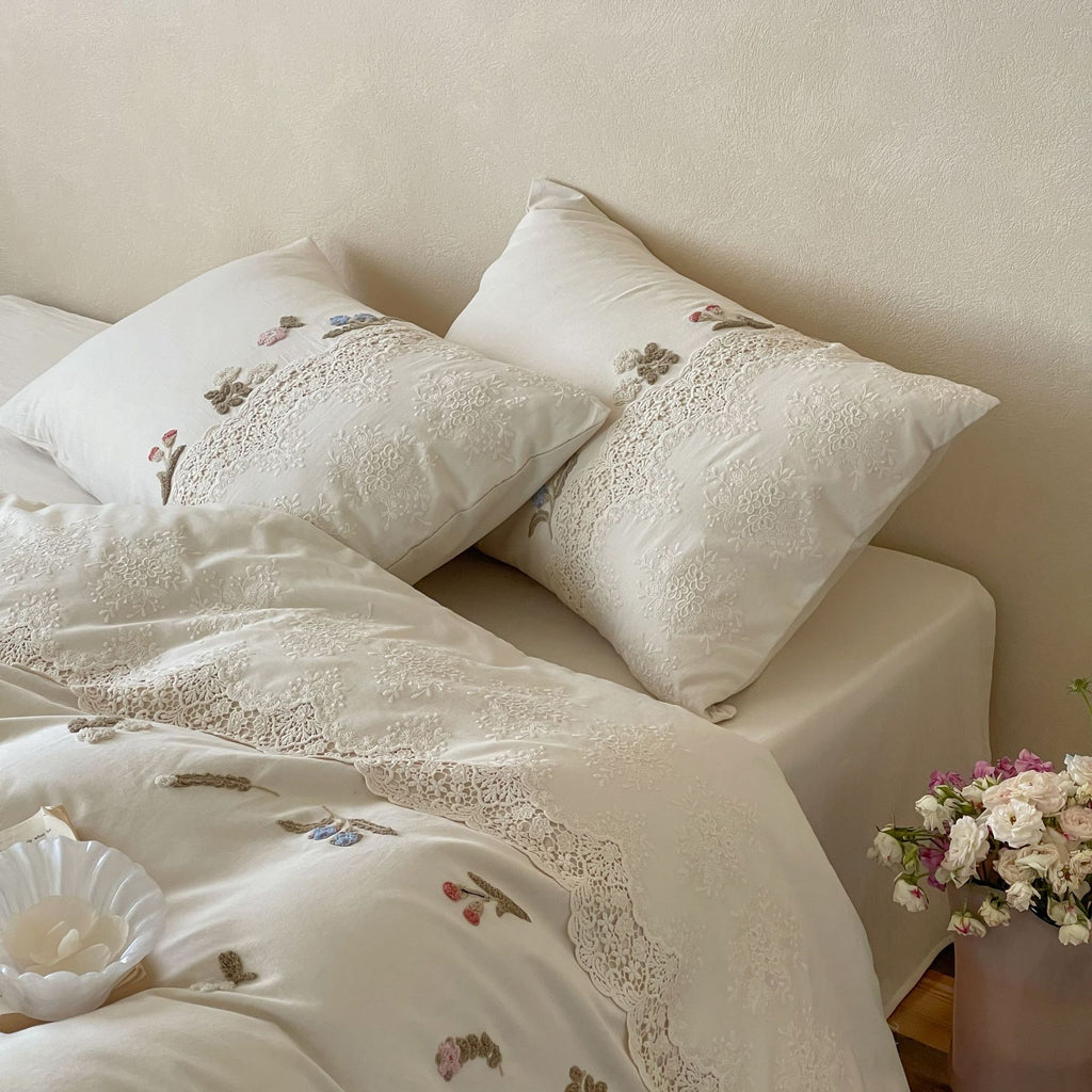 The Wildflower Lace Ensemble | Cotton–Linen Embroidered Bed Linen