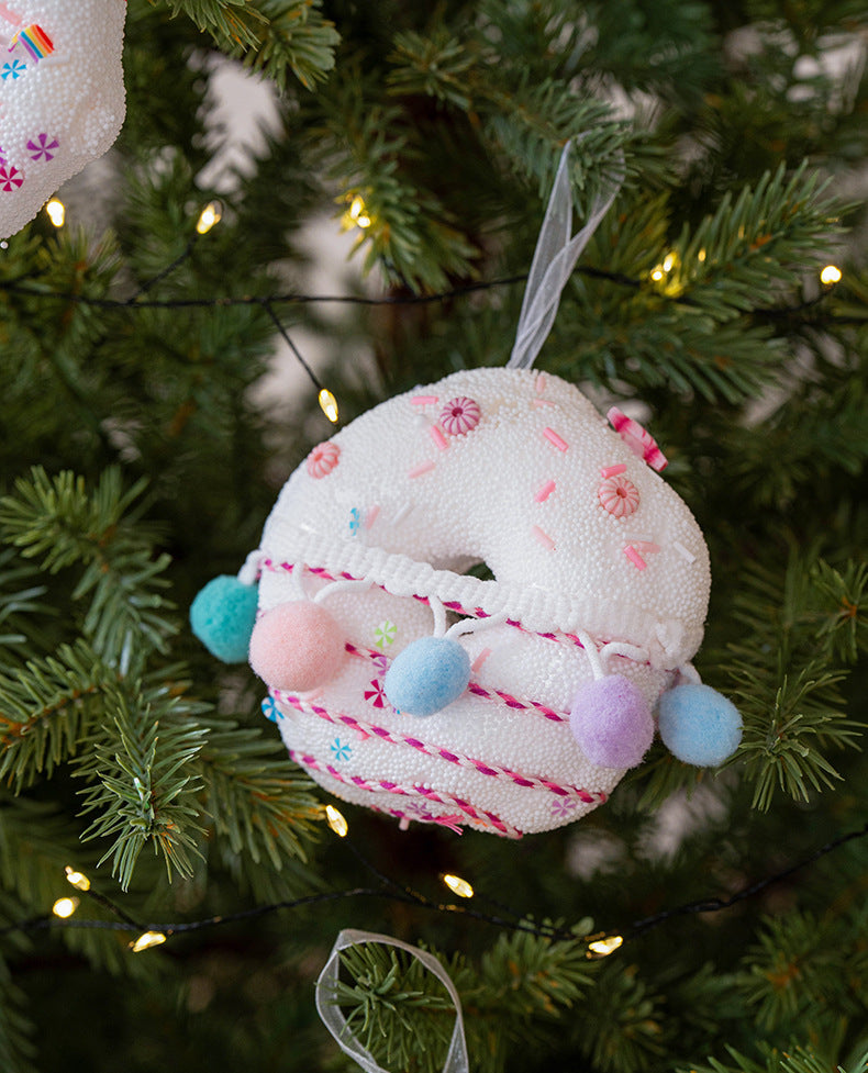 Candyland Christmas Ornament Set – 6 Pieces Beriscent