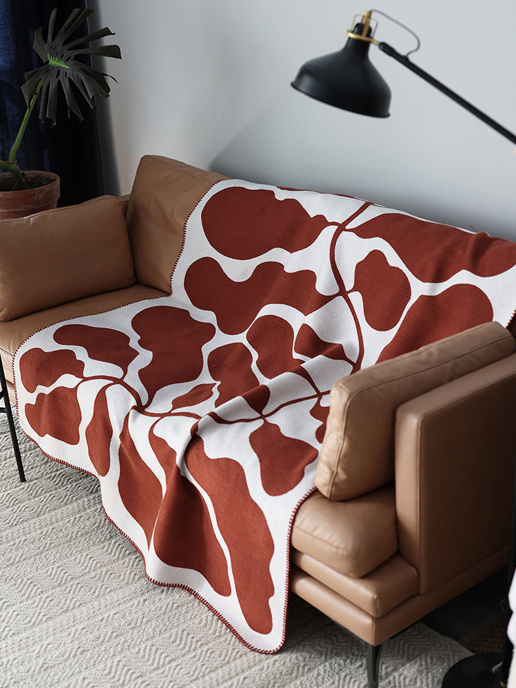 Organic Flow Throw Blanket Berriscent