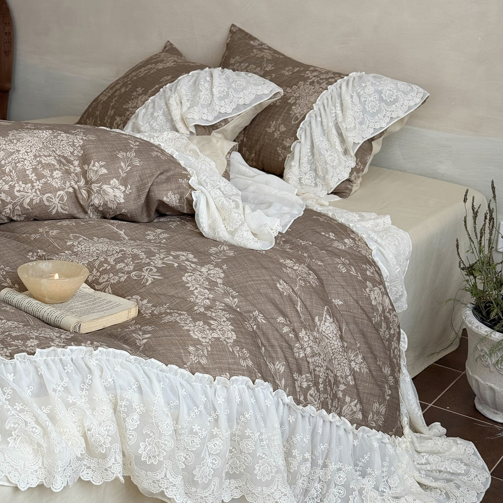 Maison Fleur Lace-Trim Bedding Set Berriscent