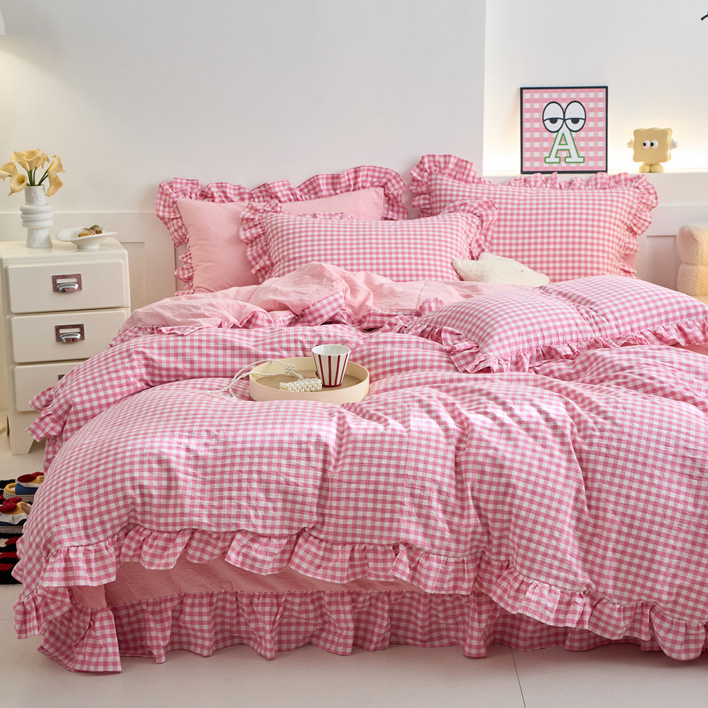 Blush Meadow Gingham Bedding Set Berriscent